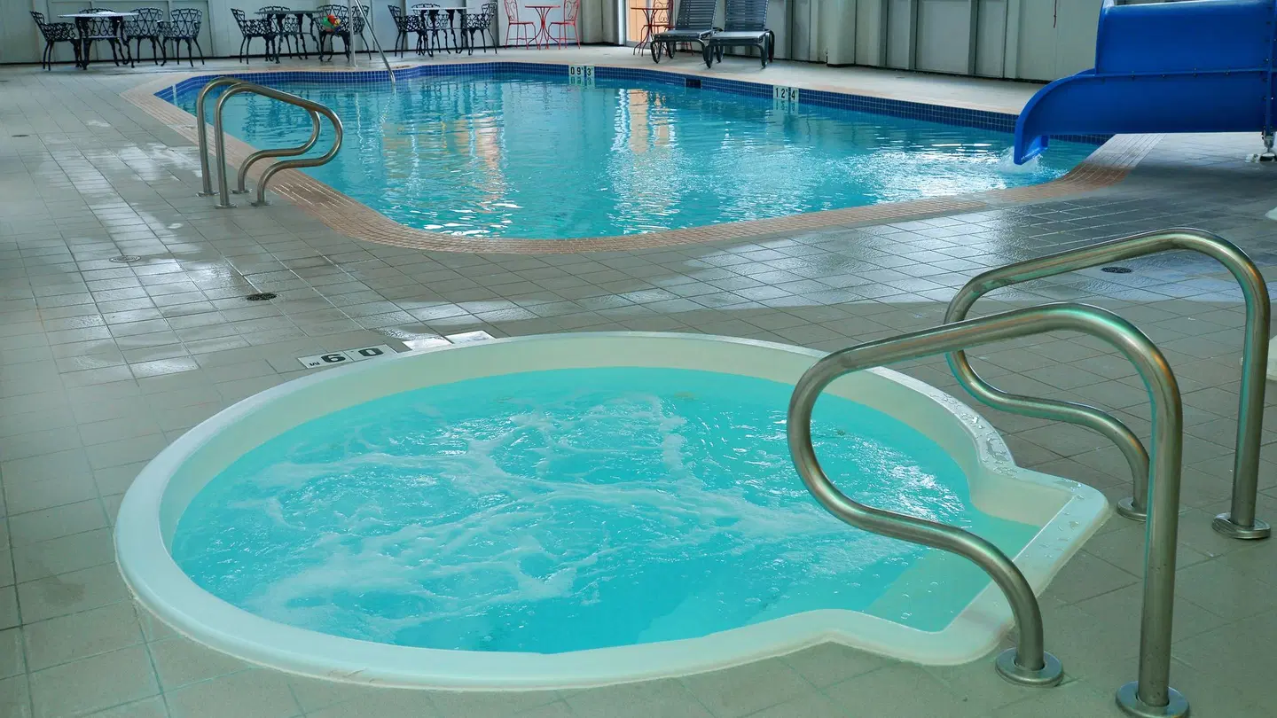 Holiday Inn Hinton HEALTH_BEAUTY
