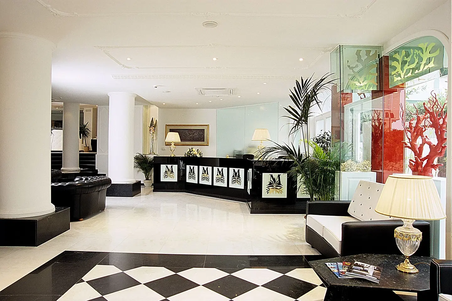 M Glamour Hotel LOUNGE_LOBBY