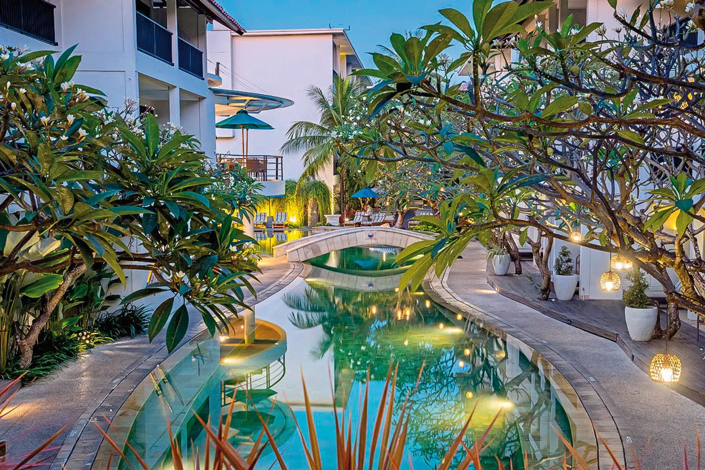 Away Bali Legian Camakila (ab dem 1.9.26 Sono Belle Bali Legian) Terrasse