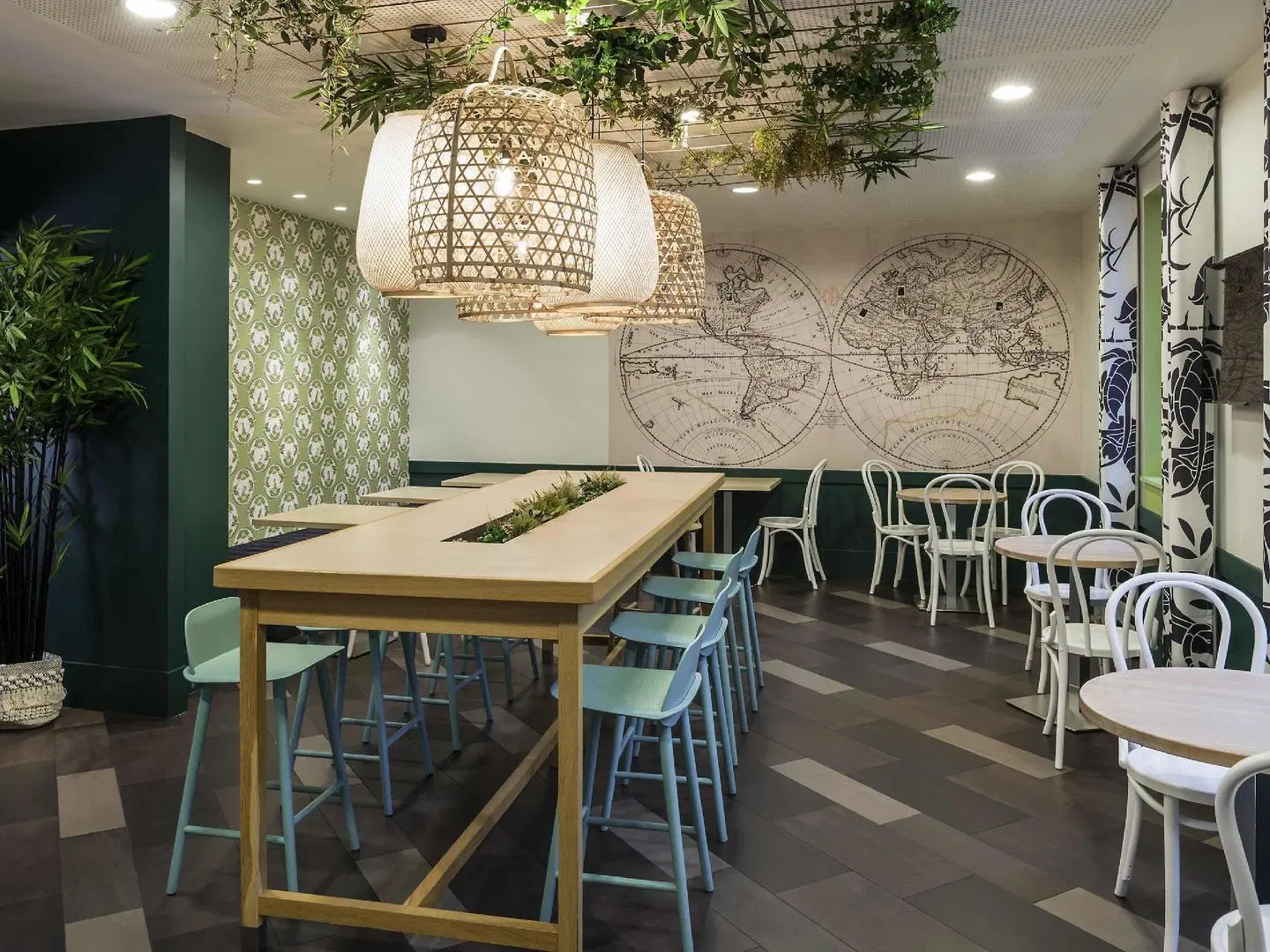 Aparthotel Adagio La Défense Courbevoie Bar