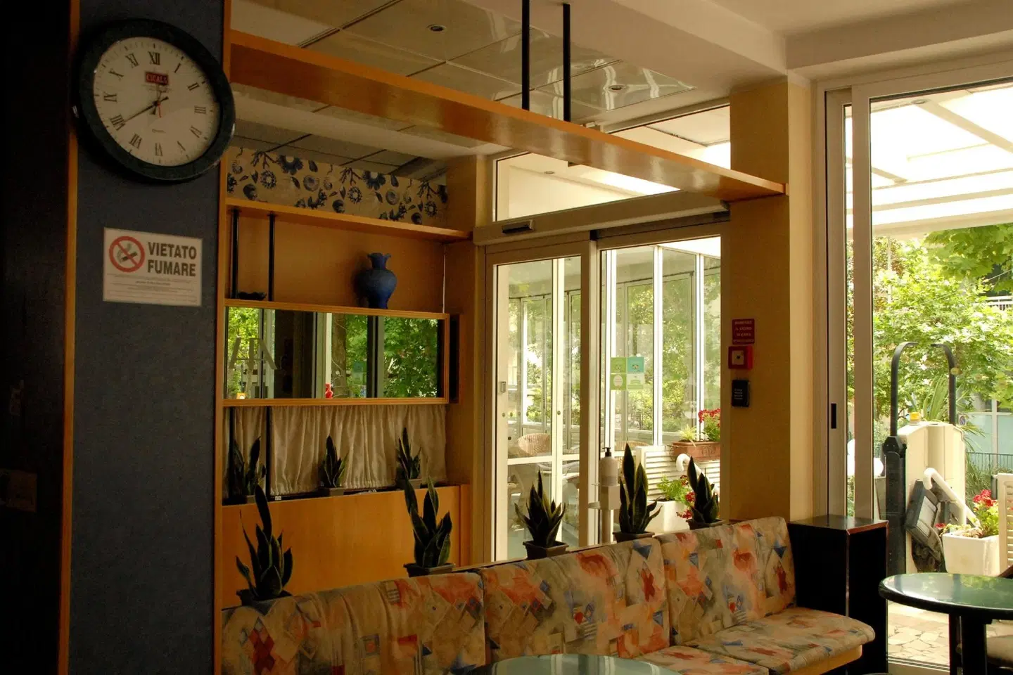 Hotel Arno ROOM_EXAMPLE