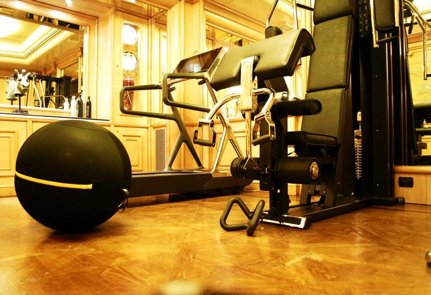 Valadier SPORTS_AND_LEISURE