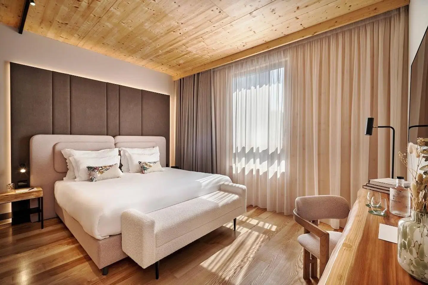 The Log Porto Hotel by Piamonte Hotels ROOM_EXAMPLE