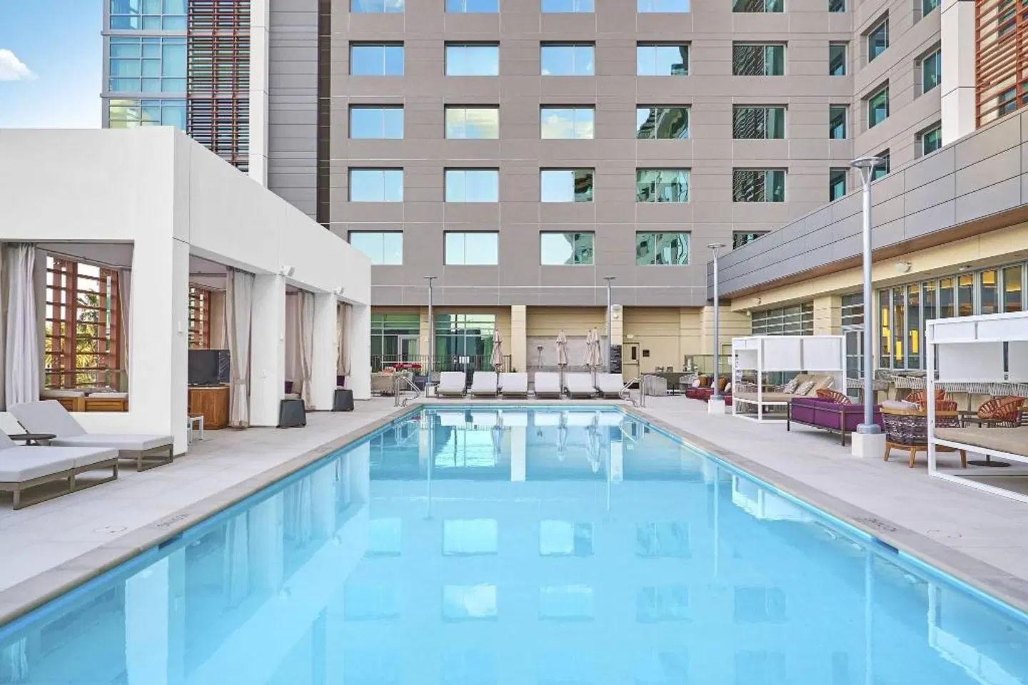 JW Marriott, Anaheim Resort OUTDOOR_POOL