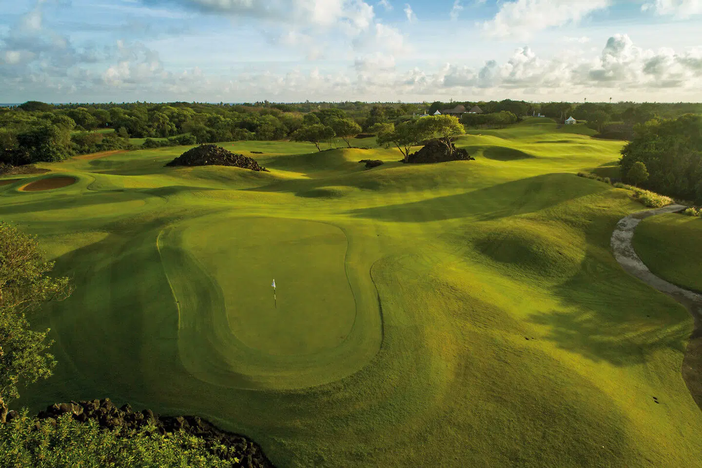C Mauritius SPORTS_AND_LEISURE