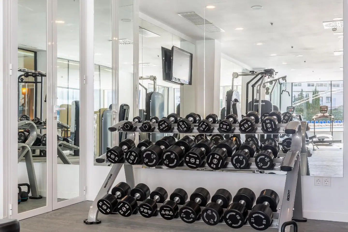 Samos SPORTS_AND_LEISURE