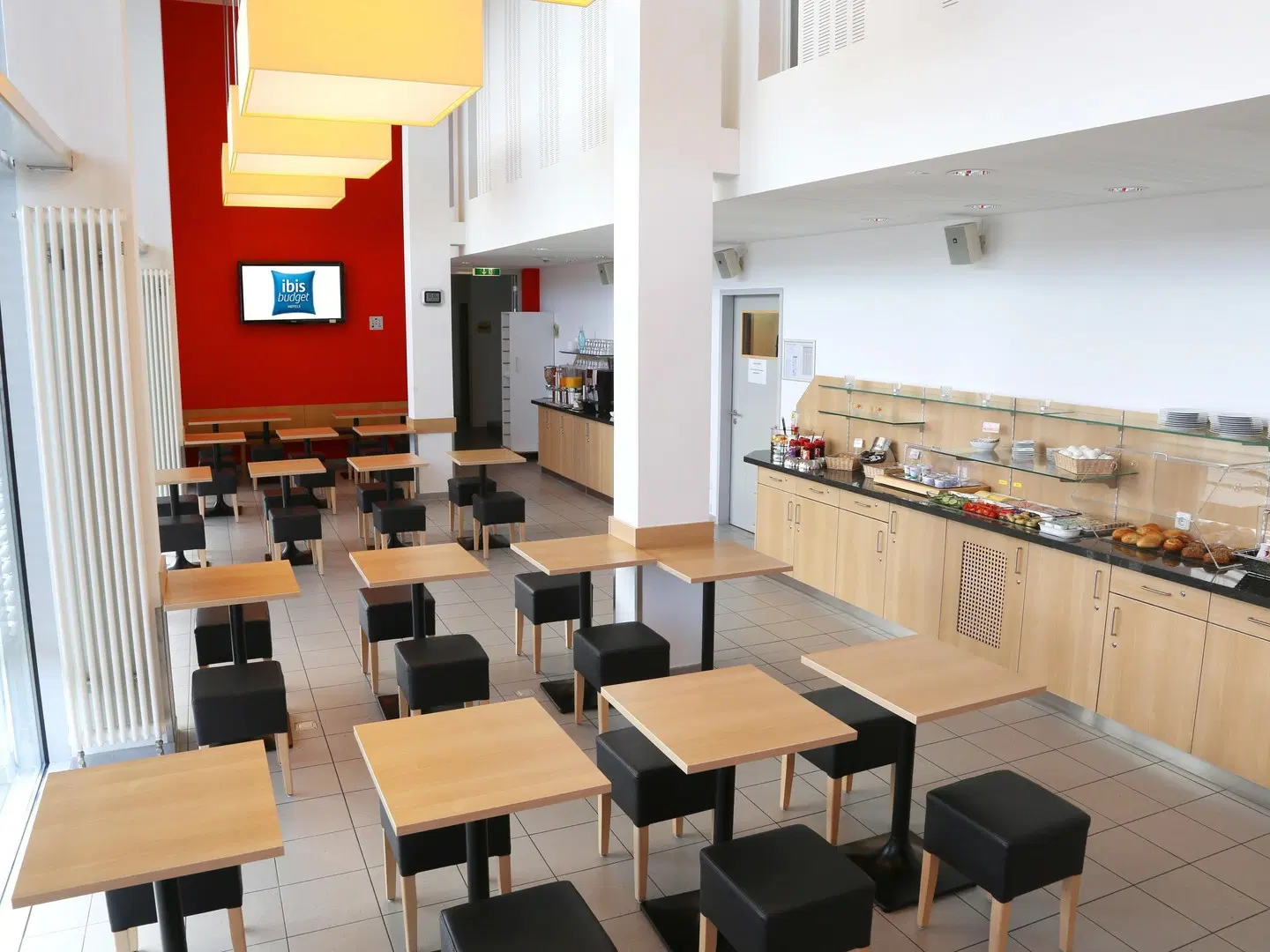 ibis budget Augsburg City Bar