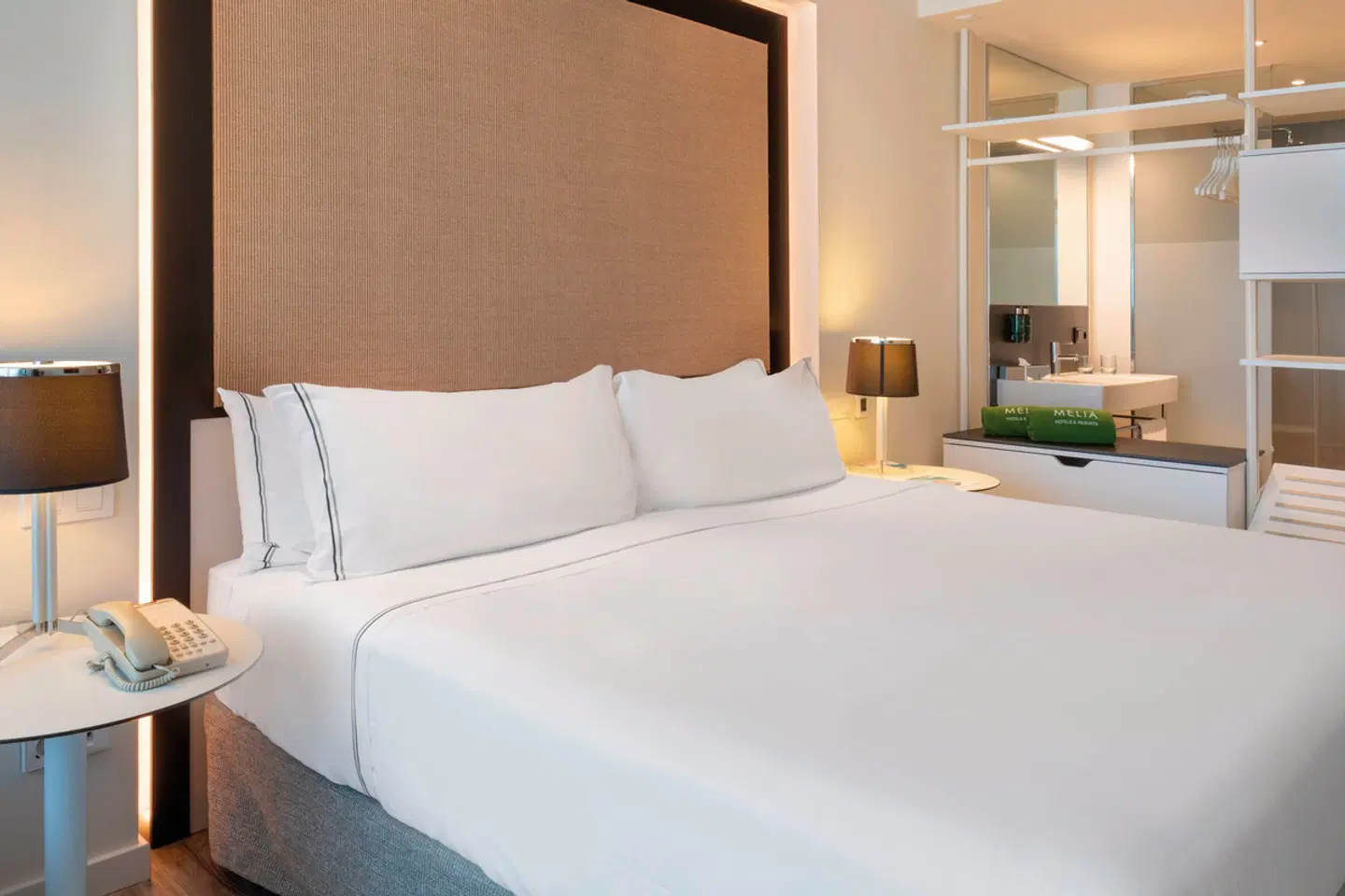 Meliá South Beach ROOM_EXAMPLE