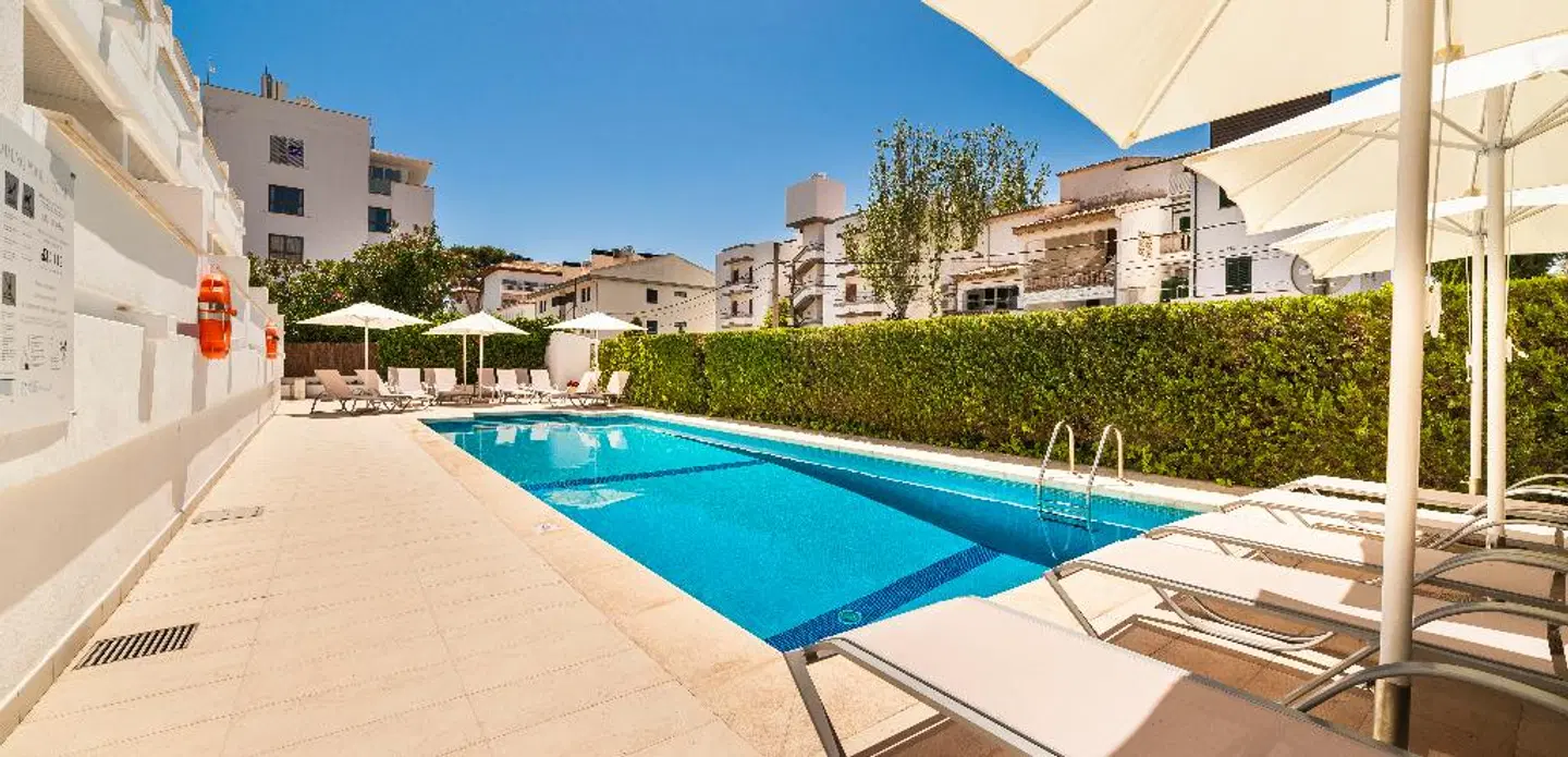 Hoposa Pollensamar OUTDOOR_POOL