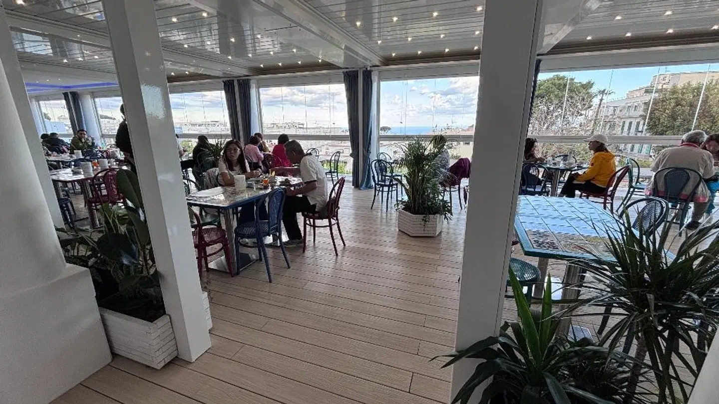 Bougainville Restaurant
