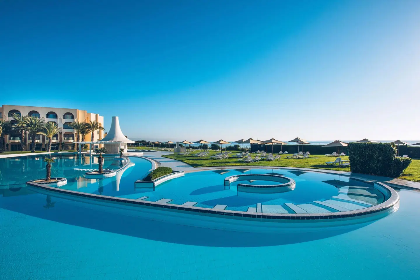 Iberostar Waves Averroes OUTDOOR_POOL