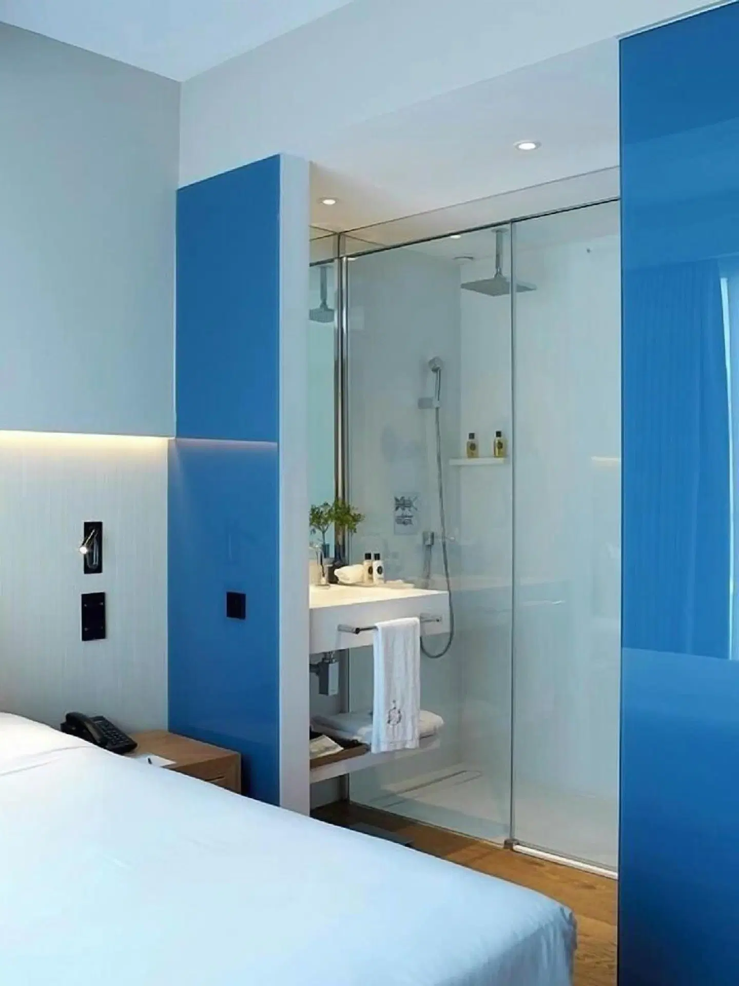 Hotel Sorli Emocions Badezimmer