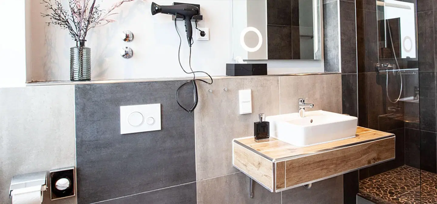 DORMERO Hotel Bremen Badezimmer