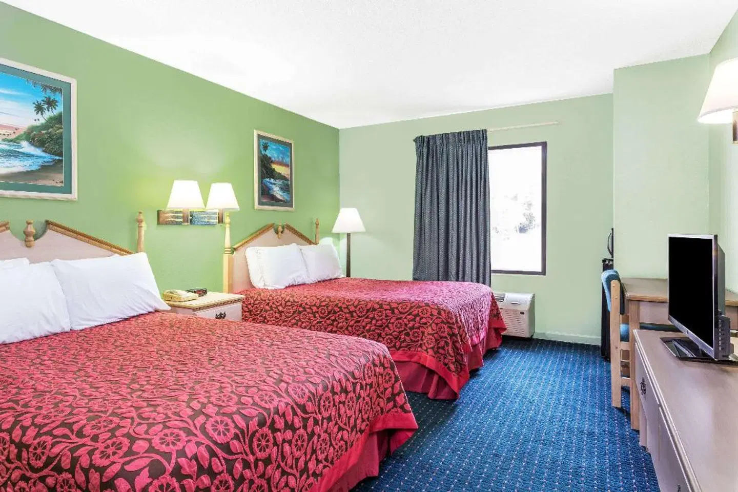Days Inn by Wyndham Panama City/Callaway ROOM_EXAMPLE