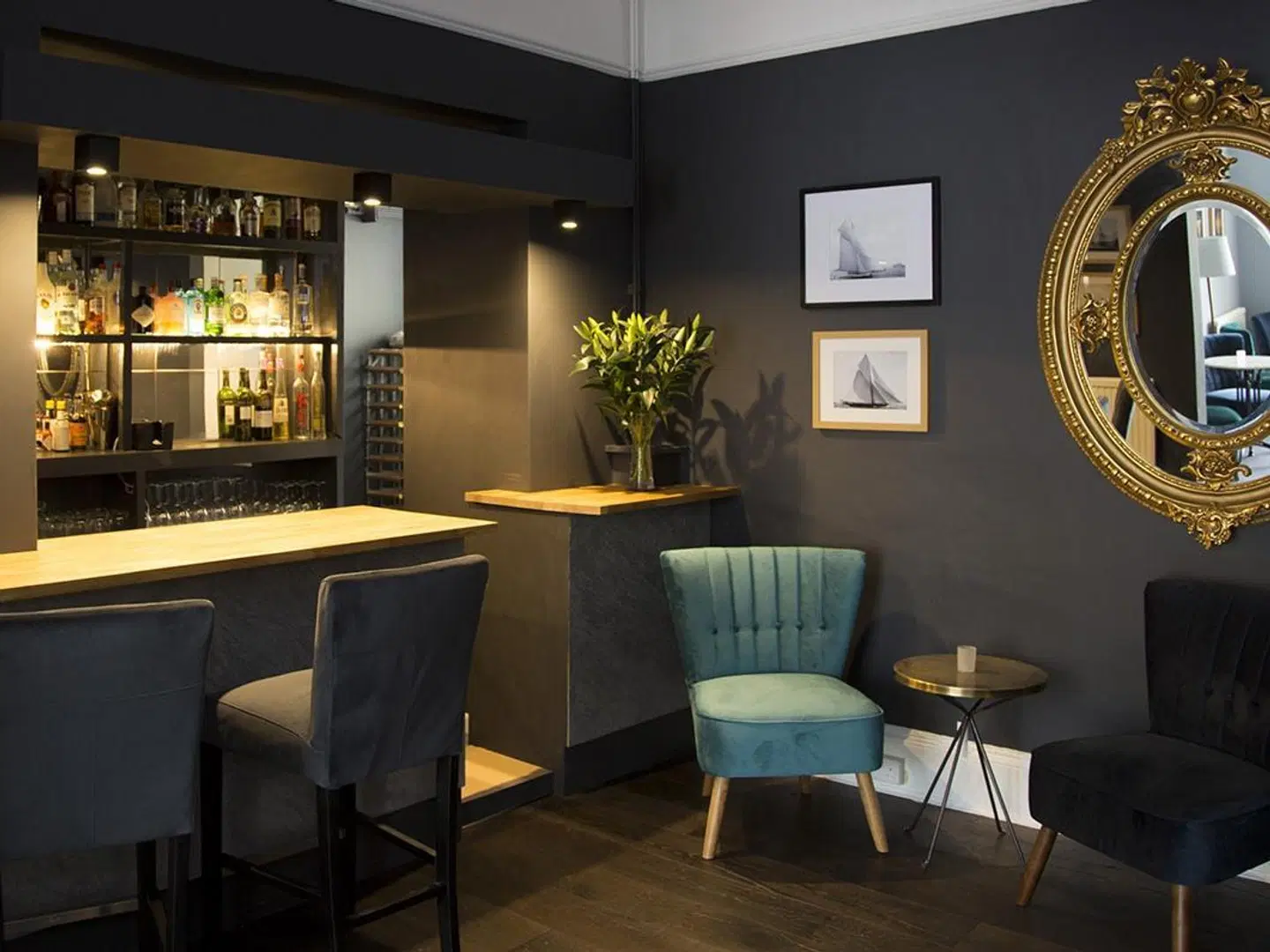 Meadfoot Bay Bar