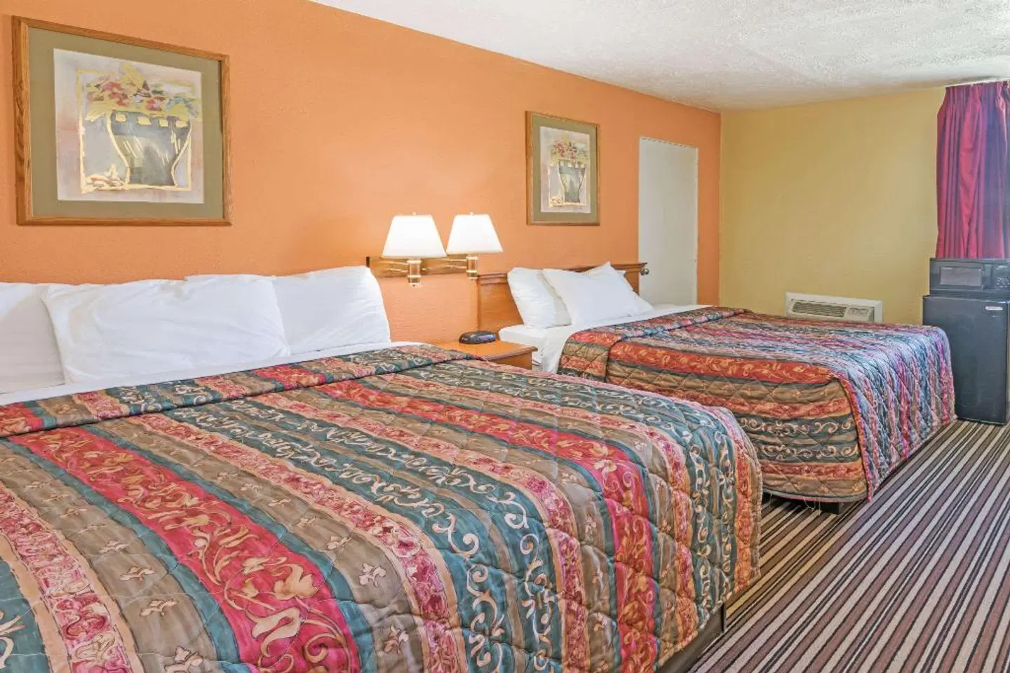 Days Inn by Wyndham Henrietta/Rochester Area ROOM_EXAMPLE