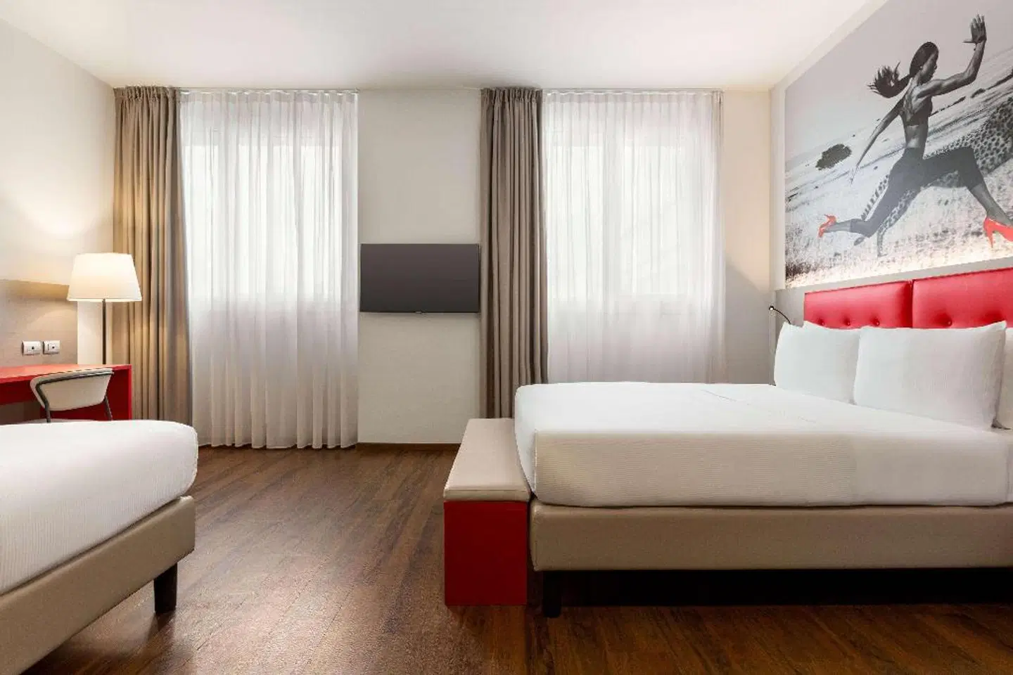 Amedia Milan ROOM_EXAMPLE