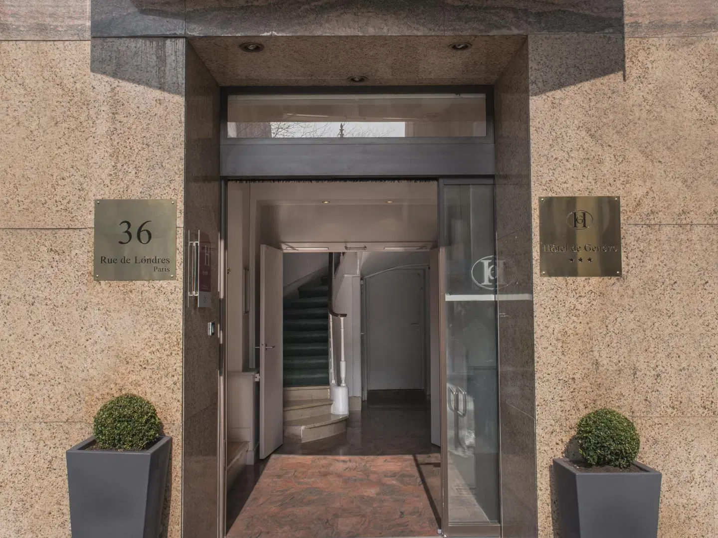 de Genève EXTERIOR