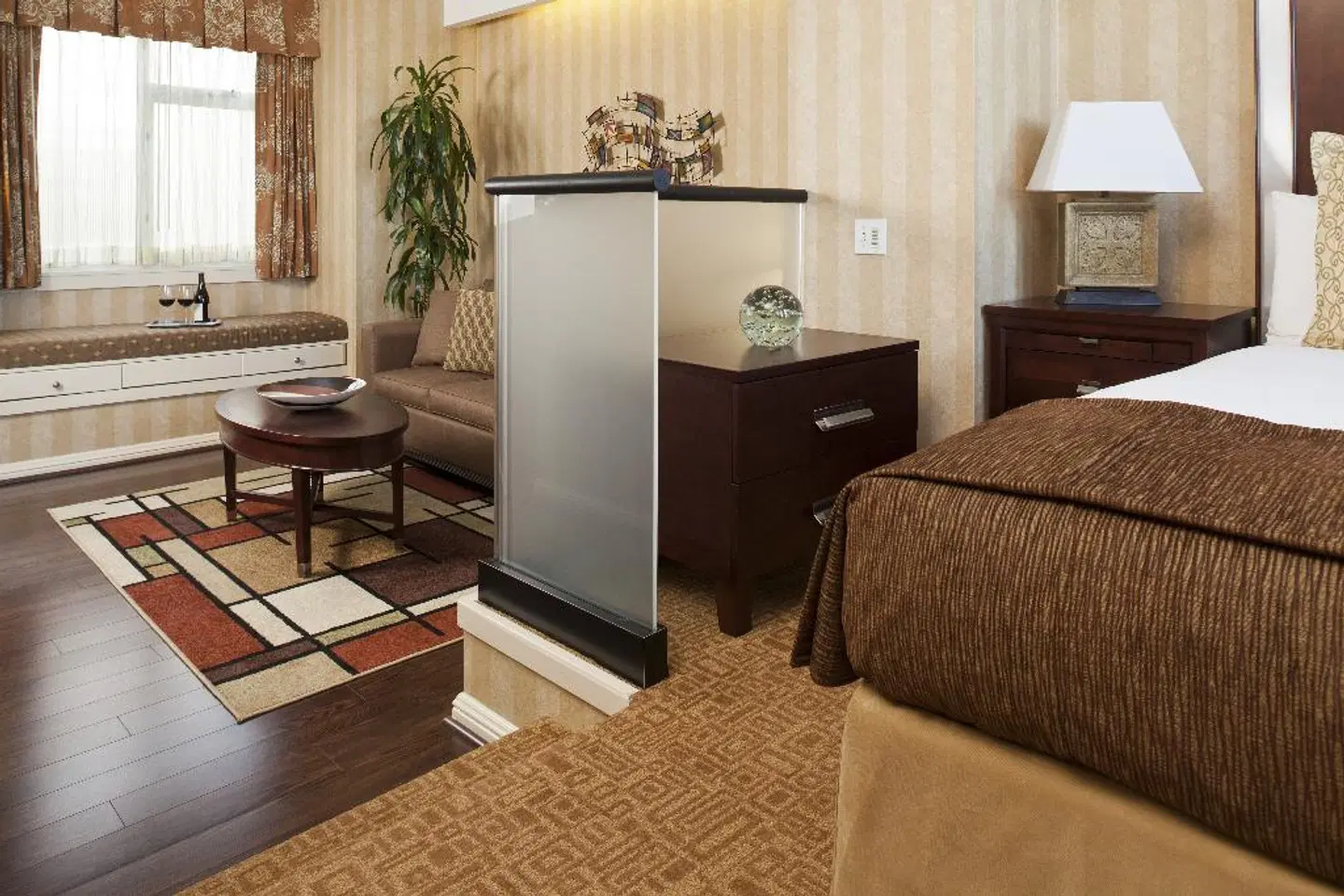 Griffon ROOM_EXAMPLE