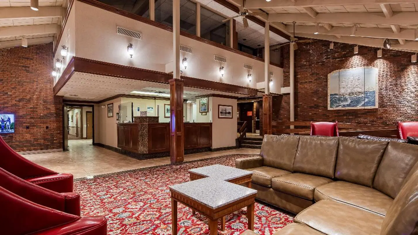 Best Western Plus Wynwood Hotel and Suites Portsmouth LOUNGE_LOBBY