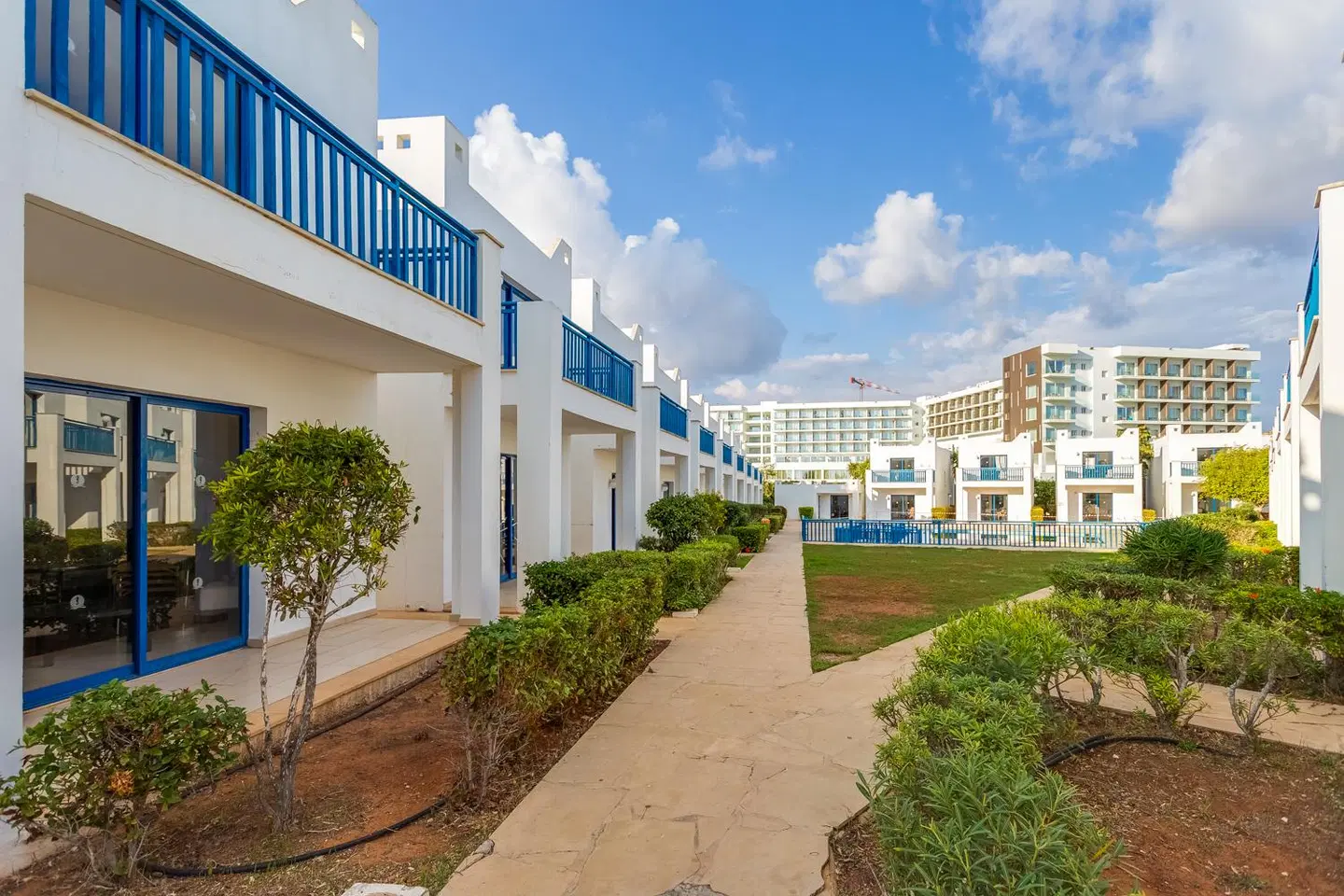 MarisMare Apartments EXTERIOR