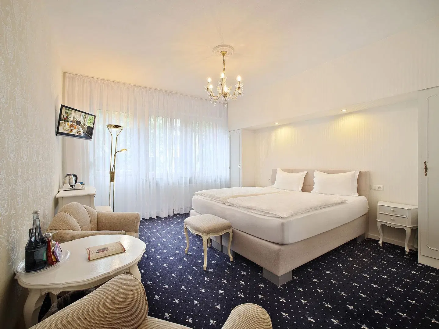 Brenner ROOM_EXAMPLE