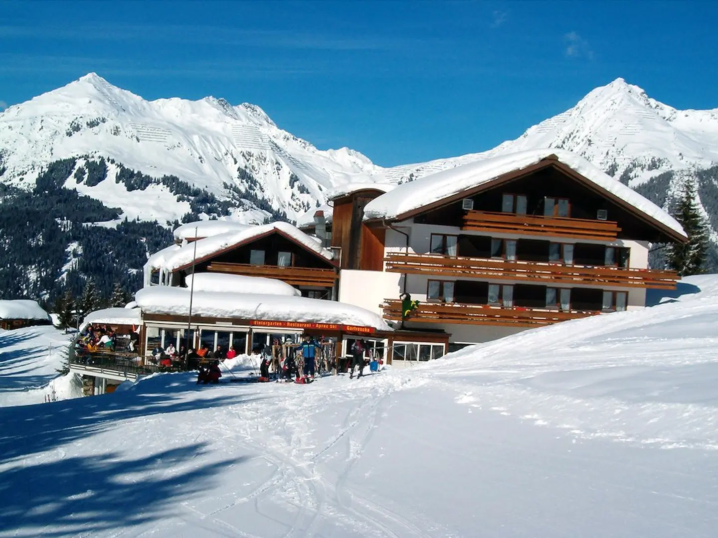 Garfrescha EXTERIOR