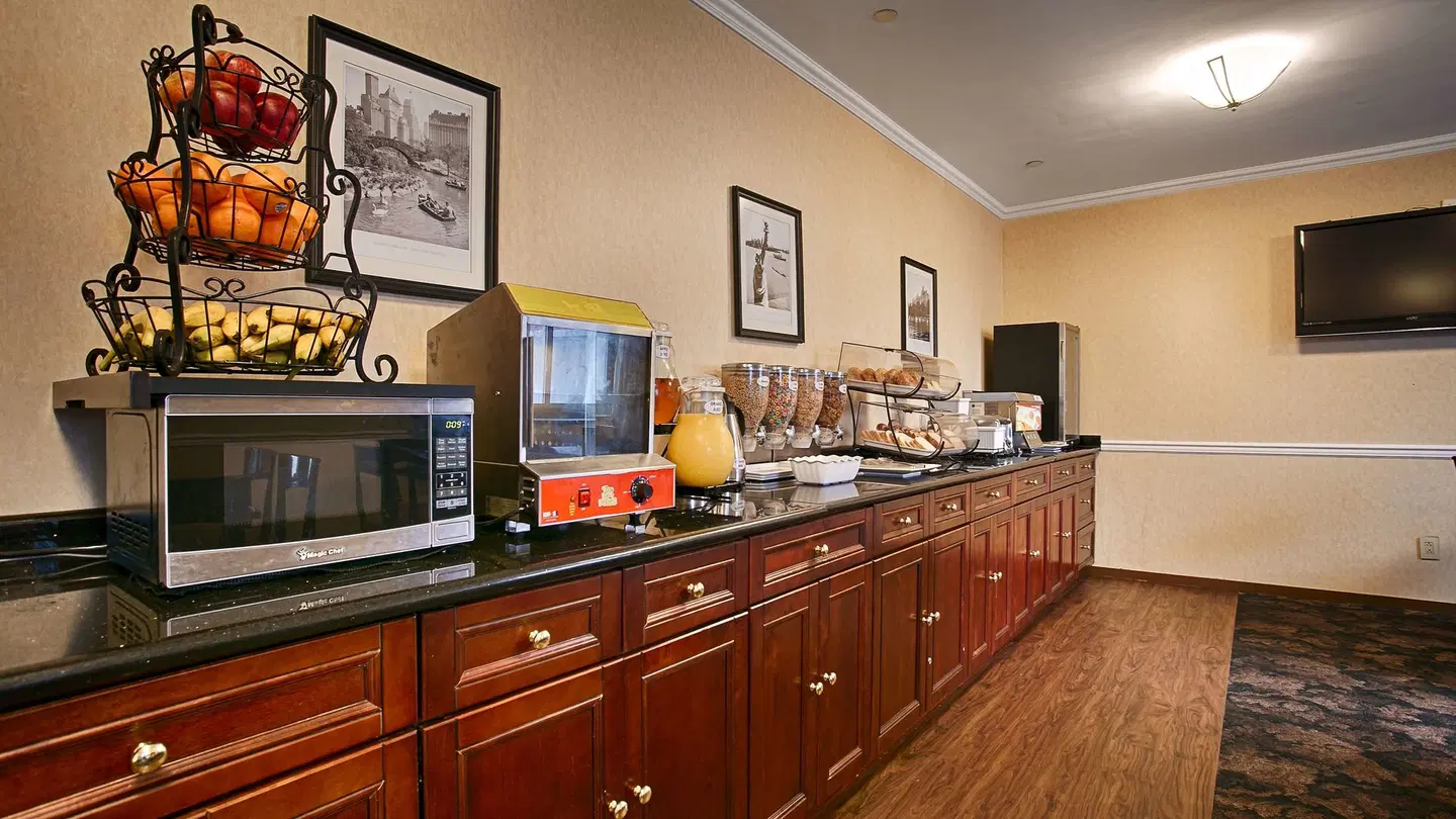Best Western Queens Court ROOM_EXAMPLE