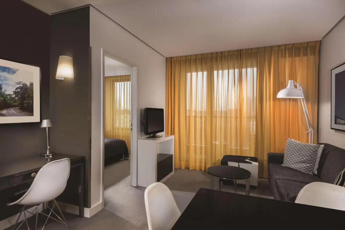 Adina Apartment Hotel Berlin Hackescher Markt ROOM_EXAMPLE
