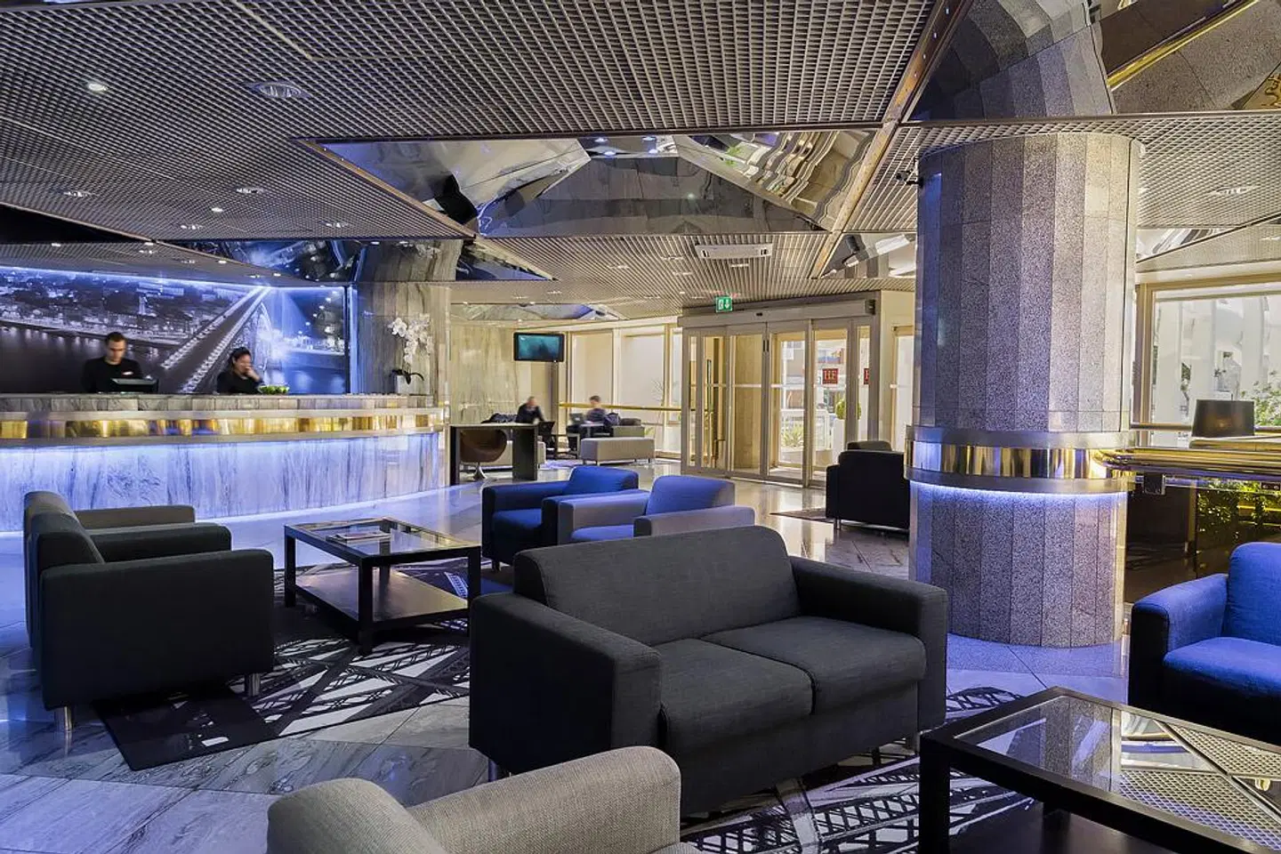 HF Fenix Porto Bar