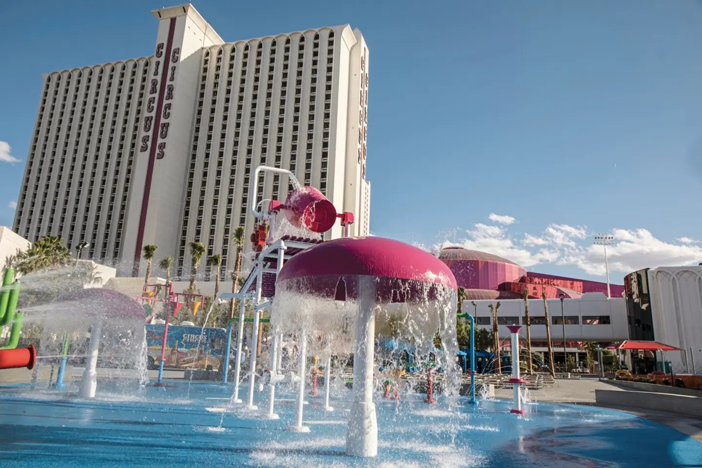 Circus Circus Hotel & Casino EXTERIOR