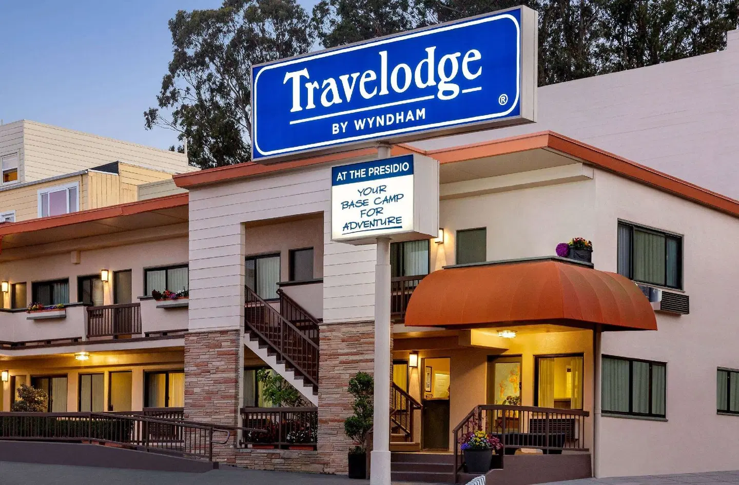Travelodge by Wyndham Presidio San Francisco EXTERIOR