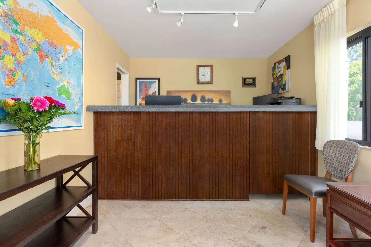 Travelodge by Wyndham Presidio San Francisco LOUNGE_LOBBY