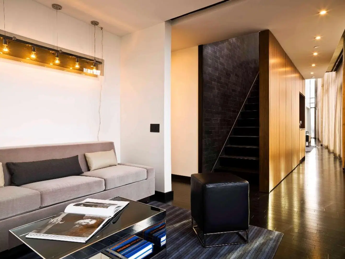 Sixty LES ROOM_EXAMPLE
