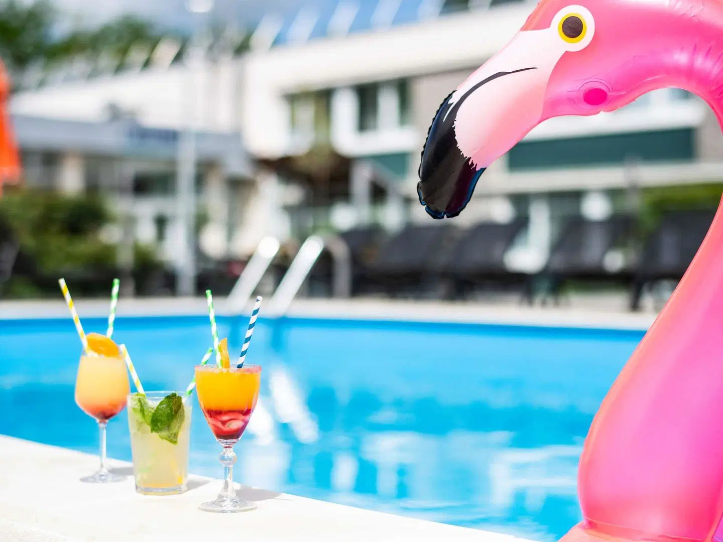 Novotel Evry Courcouronnes OUTDOOR_POOL