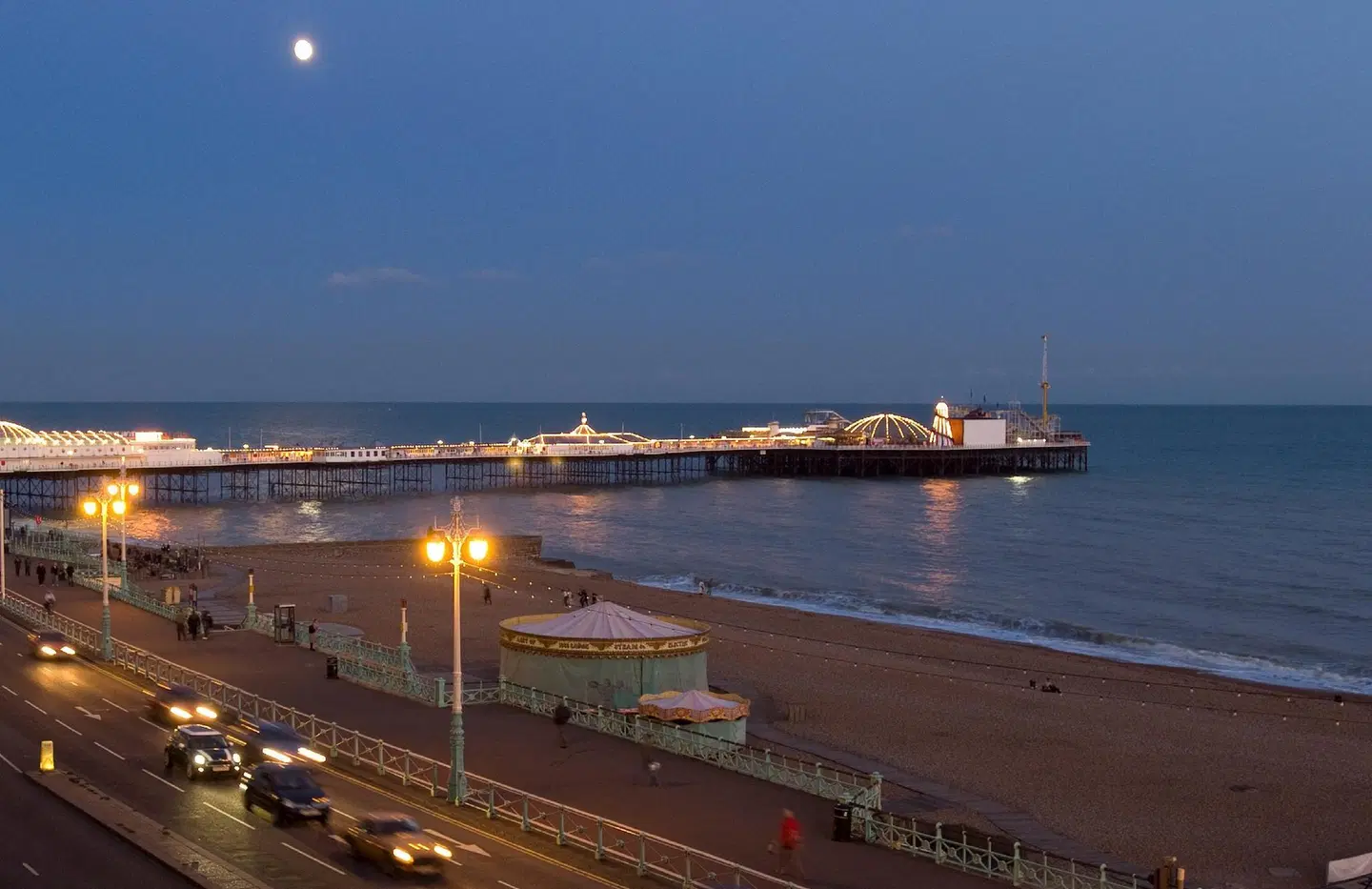 The Old Ship Hotel Strand