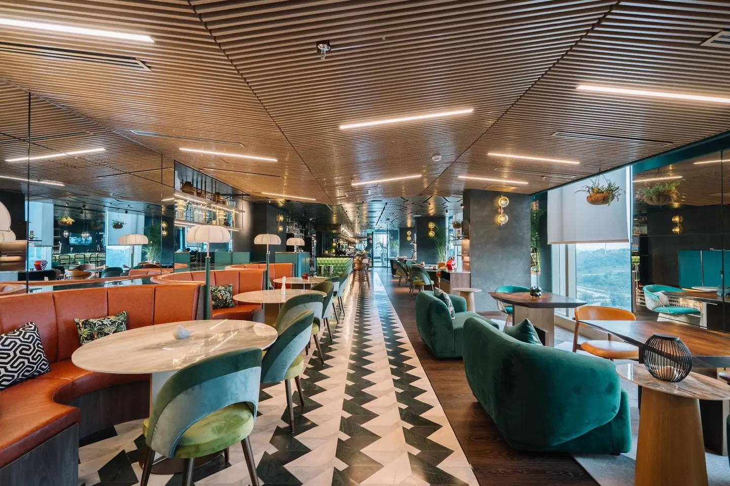 Moxy Putrajaya Bar