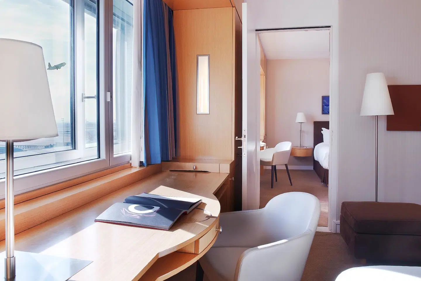 Sheraton Paris Airport Hotel & Conference Centre ROOM_EXAMPLE