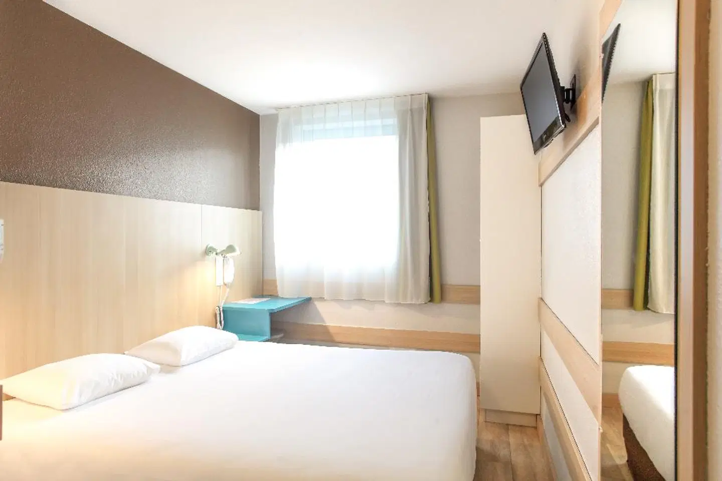 Hôtel Reseda ROOM_EXAMPLE