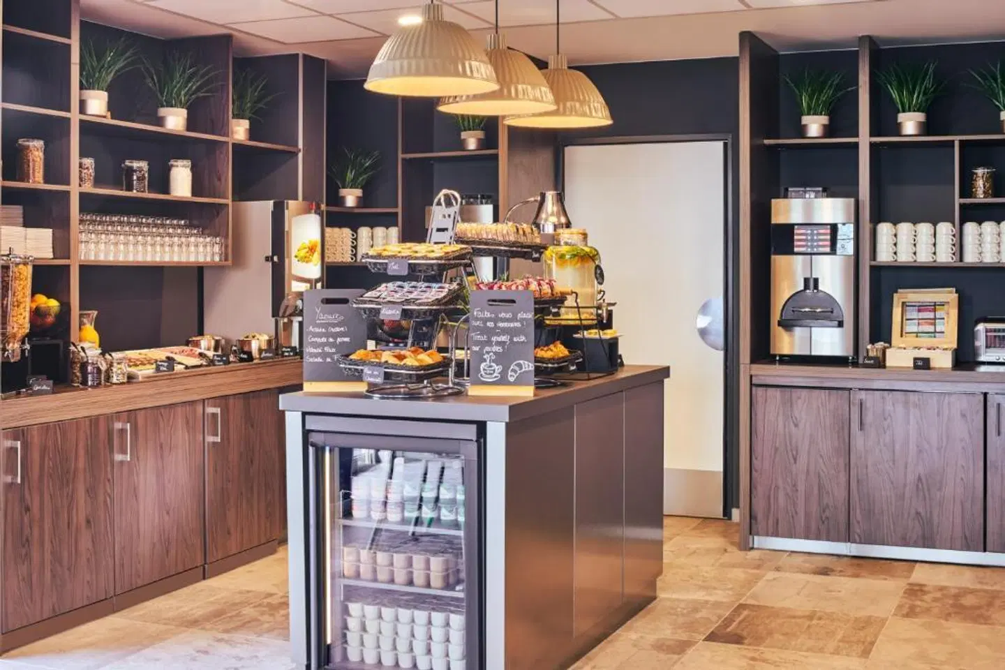 easyHotel Paris Charles de Gaulle Villepinte Restaurant