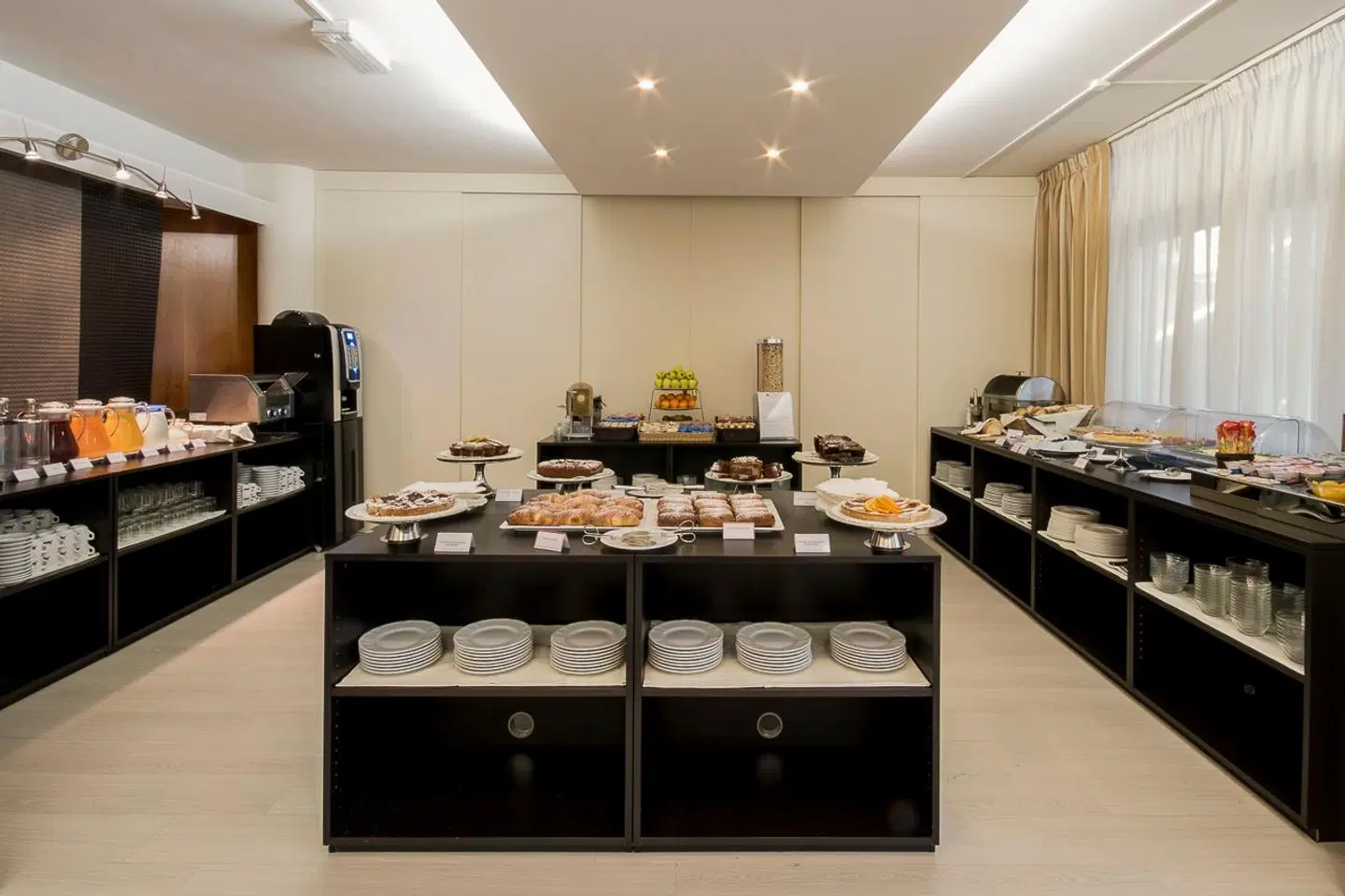 Executive Restaurant