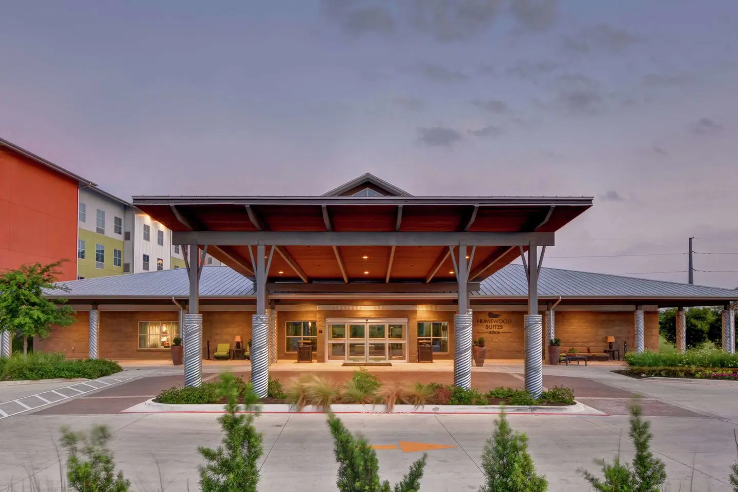 Homewood Suites by Hilton TechRidge Parmer @ I-35 EXTERIOR