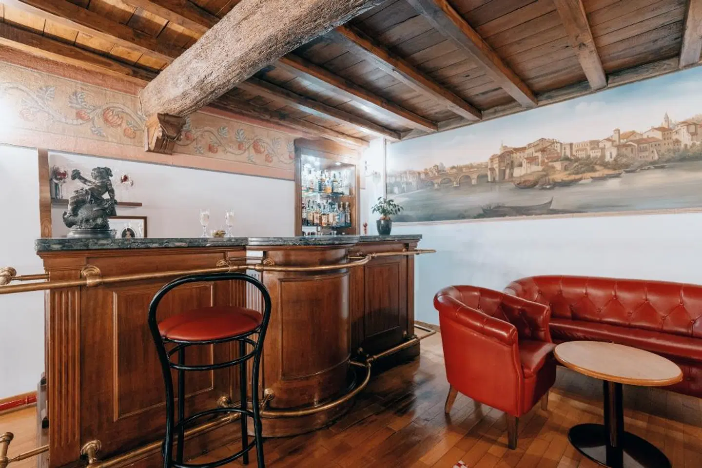 Hotel Pantheon Bar