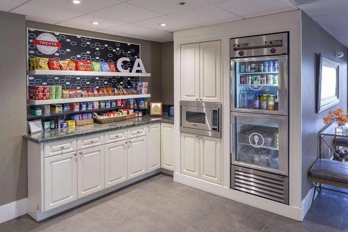 Hampton Inn San Diego-Kearny Mesa Bar