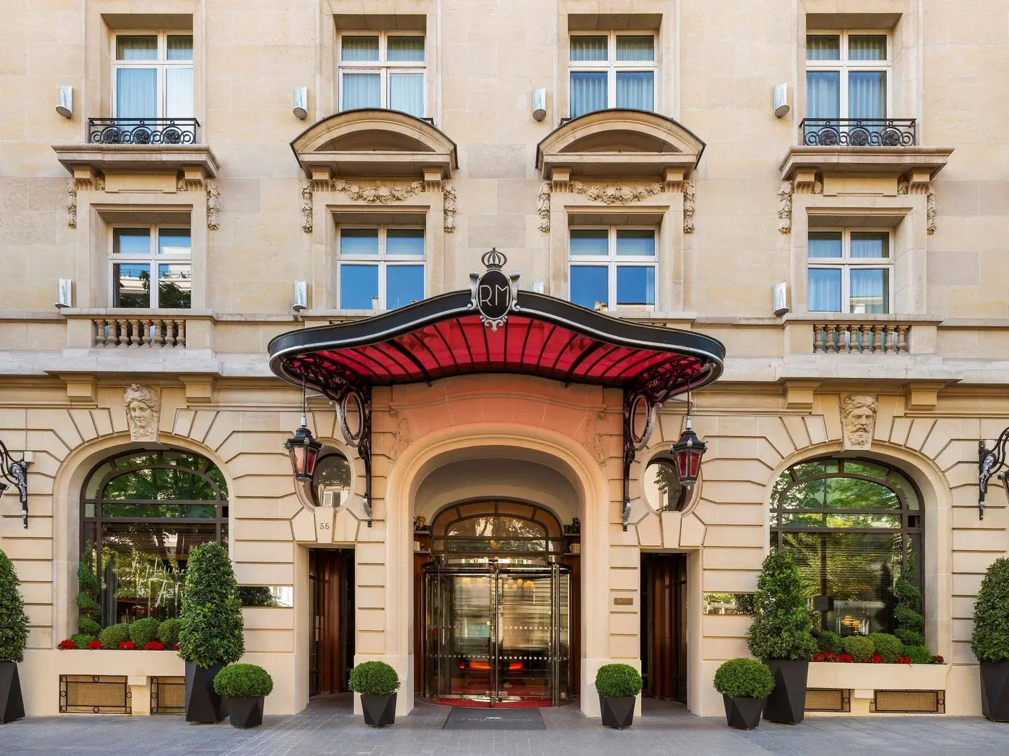 Le Royal Monceau - Raffles Paris EXTERIOR