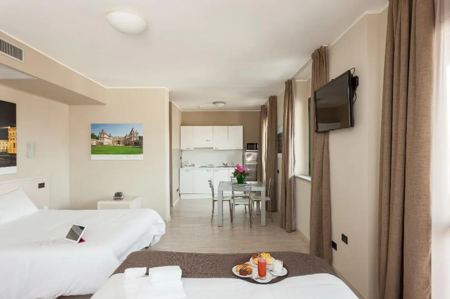 Green Class Hotel Candiolo ROOM_EXAMPLE