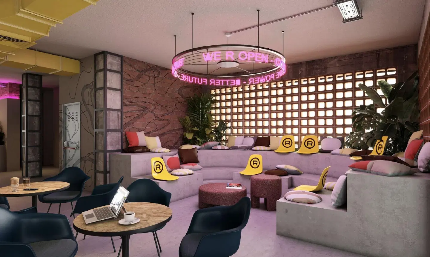 Ryans Lola's LOUNGE_LOBBY