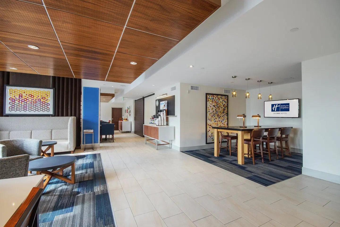 Holiday Inn Express Mira Mesa-San Diego by IHG LOUNGE_LOBBY
