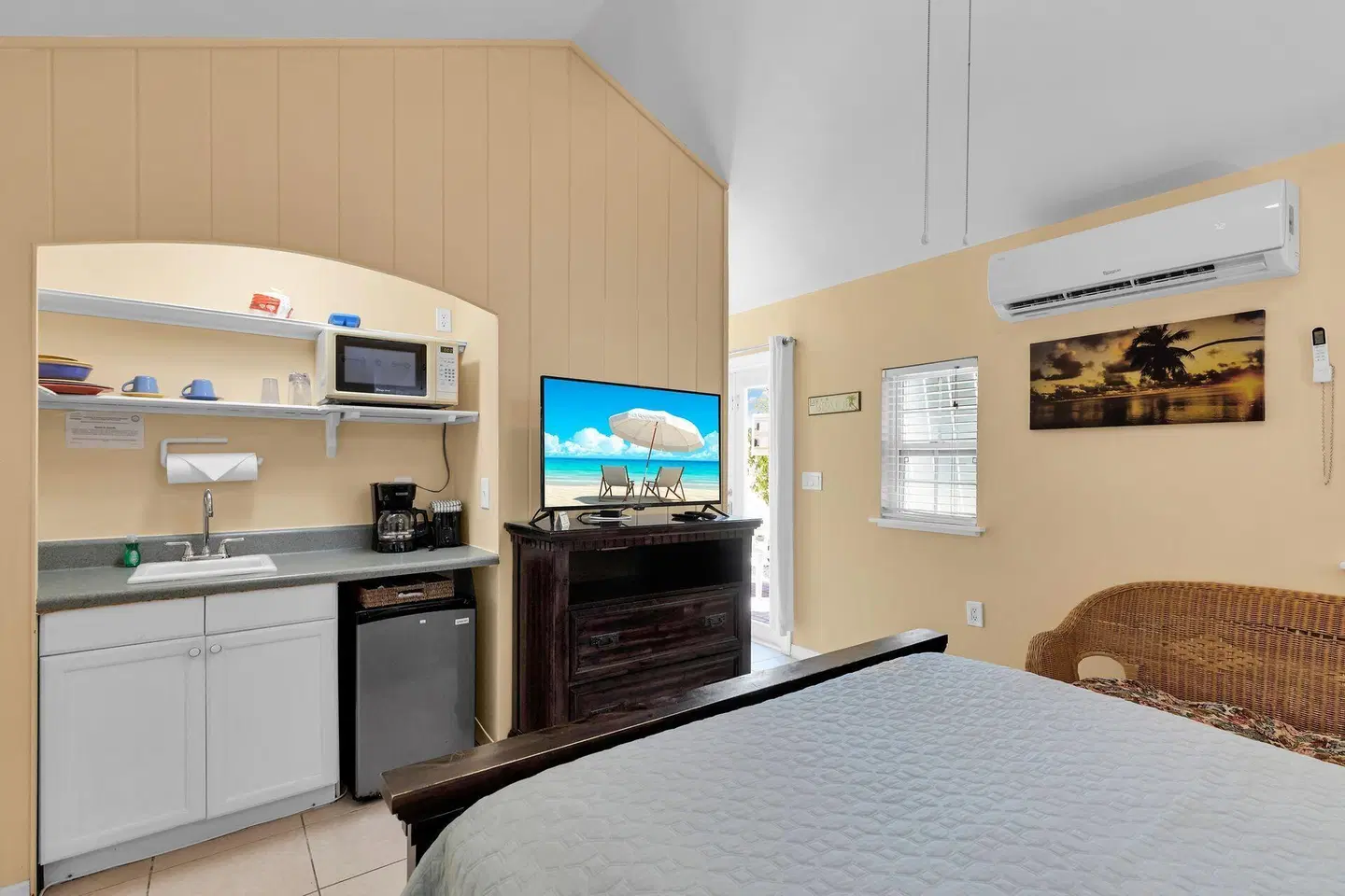Tropical Cottages ROOM_EXAMPLE