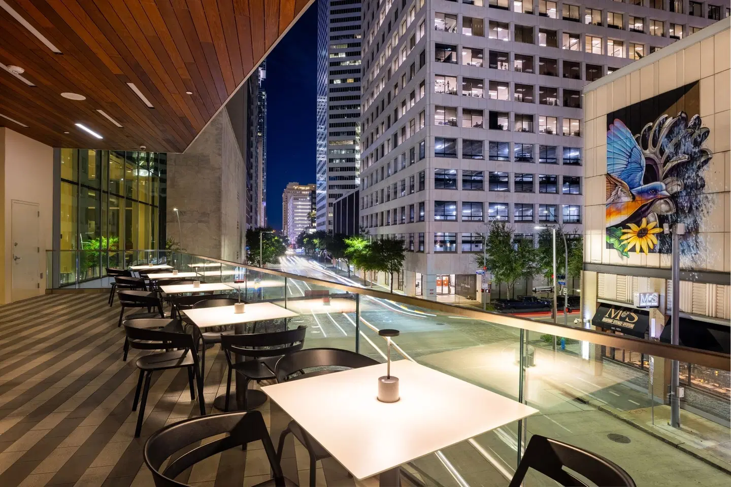 The Laura Hotel, Houston Downtown, Autograph Collection Terrasse